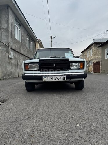 LADA (VAZ) 2107 1990, 99,000 km - 1.6 л - Qax