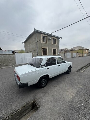 LADA (VAZ) 2107 1990, 99,000 km - 1.6 л - Qax