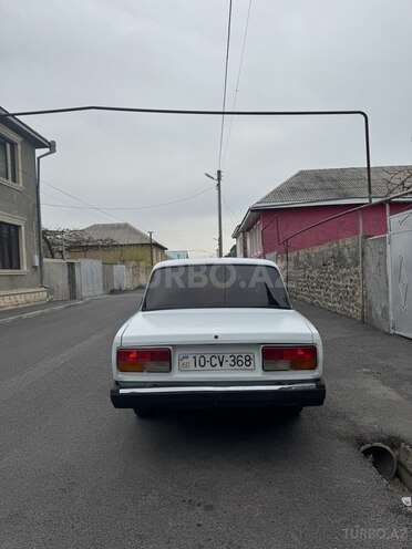LADA (VAZ) 2107 1990, 99,000 km - 1.6 л - Qax