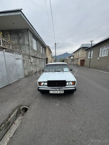 LADA (VAZ) 2107 1990, 99,000 km - 1.6 л - Qax