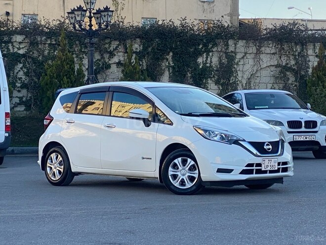 Nissan Note-4