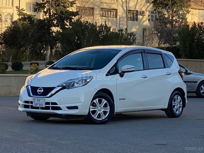 Nissan Note-3