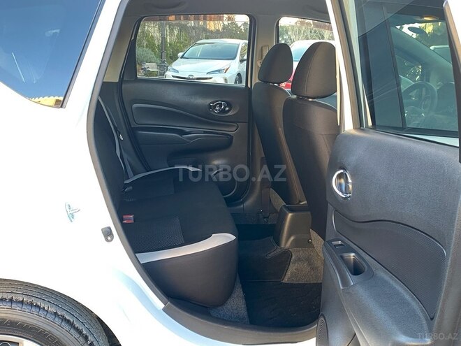 Nissan Note-15
