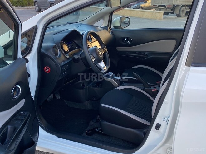Nissan Note-17