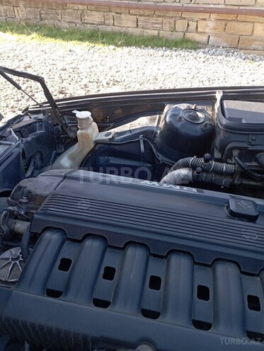 BMW 520 1995, 398,000 km - 2.0 l - Sumqayıt