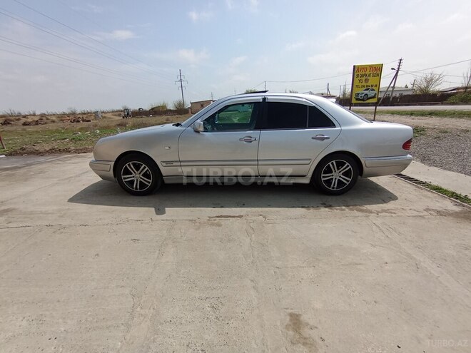 Mercedes E 230 1996, 236,000 km - 2.3 л - İmişli