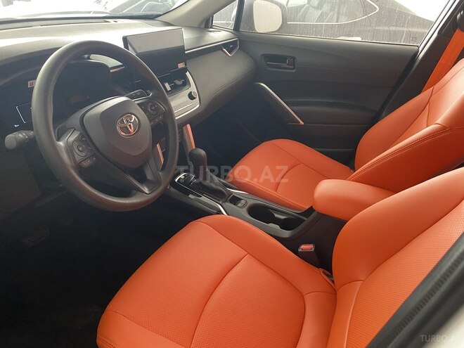 Toyota Corolla Cross 2024, 0 km - 2.0 л - Bakı