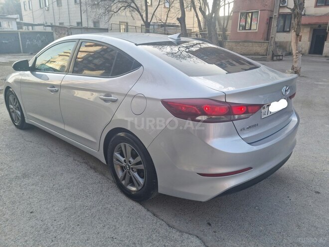 Hyundai Elantra 2018, 93,800 km - 2.0 l - Sumqayıt