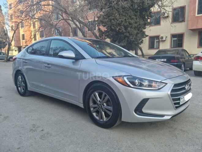 Hyundai Elantra 2018, 93,800 km - 2.0 l - Sumqayıt