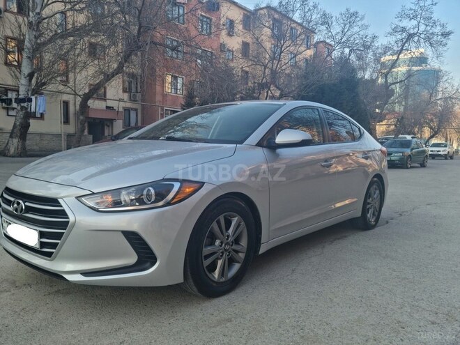 Hyundai Elantra 2018, 93,800 km - 2.0 l - Sumqayıt