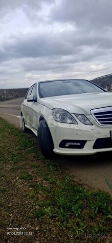 Mercedes E 250 2011, 302,000 km - 2.2 l - Şəmkir