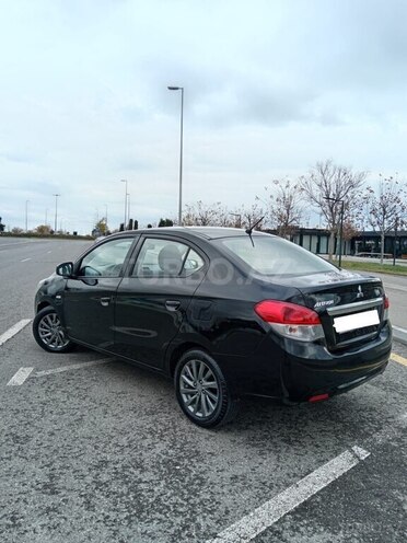 Mitsubishi Attrage 2015, 198,000 km - 1.2 l - Bakı