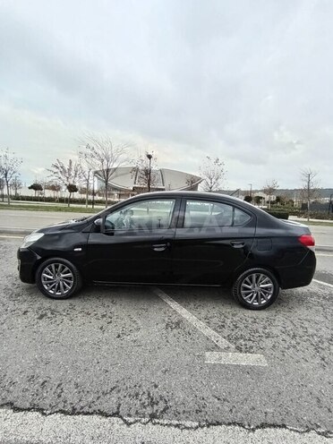 Mitsubishi Attrage 2015, 198,000 km - 1.2 l - Bakı