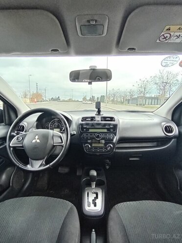 Mitsubishi Attrage 2015, 198,000 km - 1.2 l - Bakı