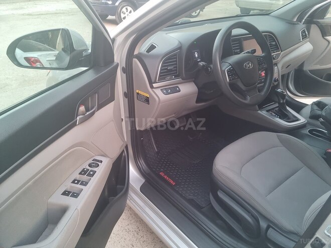 Hyundai Elantra 2018, 93,800 km - 2.0 l - Sumqayıt