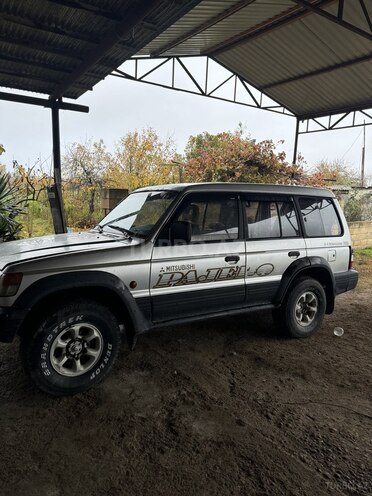 Mitsubishi Pajero 1993, 346,789 km - 3.0 л - Bakı