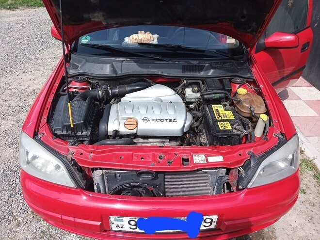 Opel Astra 2000, 176,000 km - 1.8 l - Biləsuvar