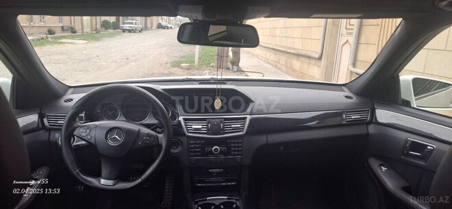 Mercedes E 250 2011, 302,000 km - 2.2 l - Şəmkir