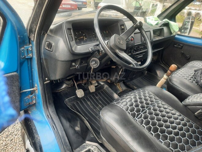 GAZ 330200 1996, 234,000 km - 2.4 л - Lənkəran