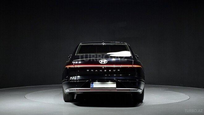 Hyundai Grandeur 2023, 37,150 km - 1.6 л - Bakı