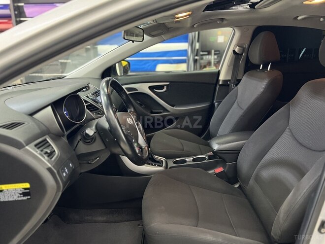 Hyundai Elantra 2015, 110,298 km - 1.8 l - Bakı