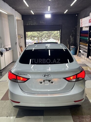 Hyundai Elantra 2015, 110,298 km - 1.8 l - Bakı