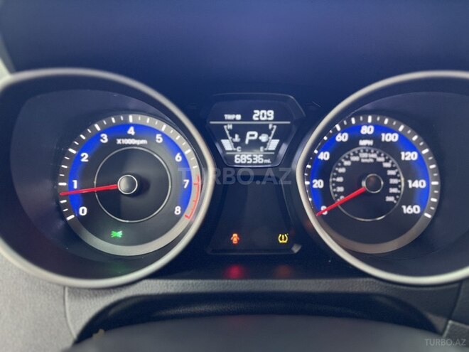 Hyundai Elantra 2015, 110,298 km - 1.8 l - Bakı
