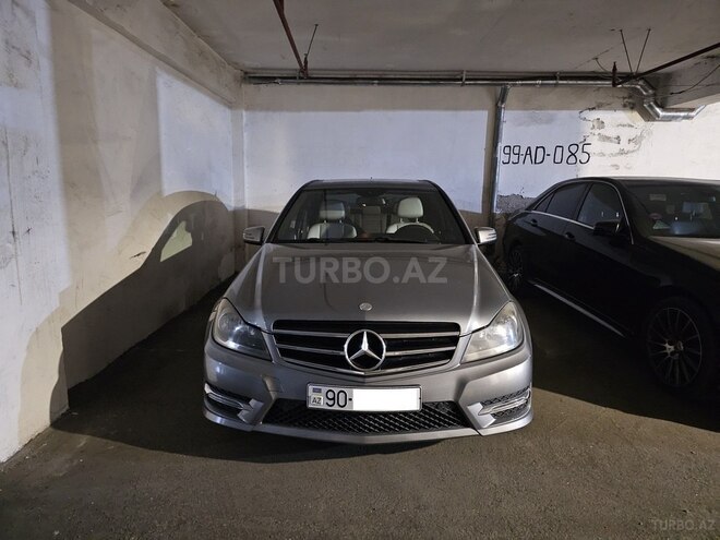 Mercedes C 250 2014, 173,569 km - 1.8 л - Bakı