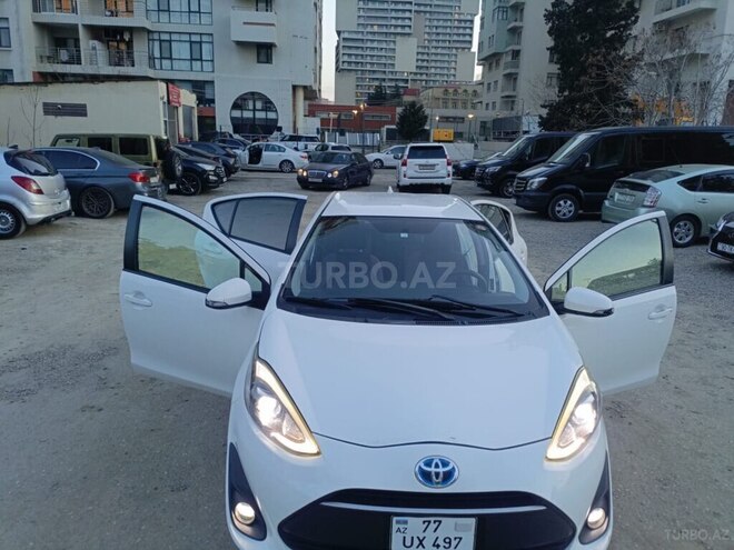 Toyota Aqua 2018, 96,000 km - 1.5 l - Bakı