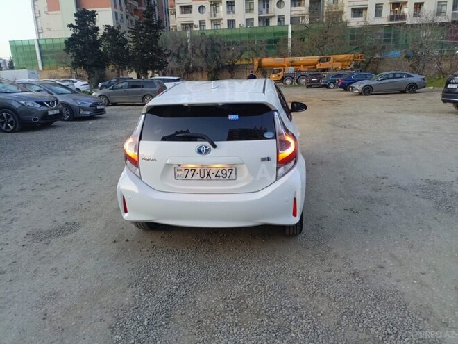 Toyota Aqua 2018, 96,000 km - 1.5 l - Bakı