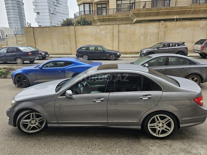 Mercedes C 250 2014, 173,569 km - 1.8 л - Bakı