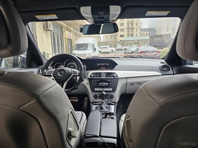 Mercedes C 250 2014, 173,569 km - 1.8 л - Bakı