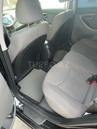 Hyundai Elantra 2015, 96,000 km - 1.8 l - Bakı