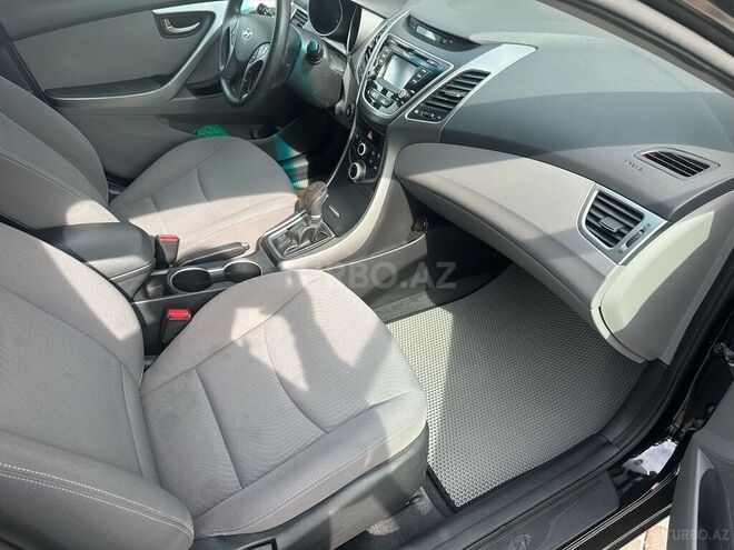 Hyundai Elantra 2015, 96,000 km - 1.8 l - Bakı