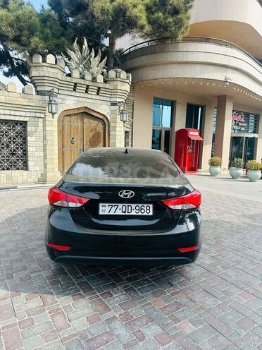 Hyundai Elantra 2015, 96,000 km - 1.8 l - Bakı
