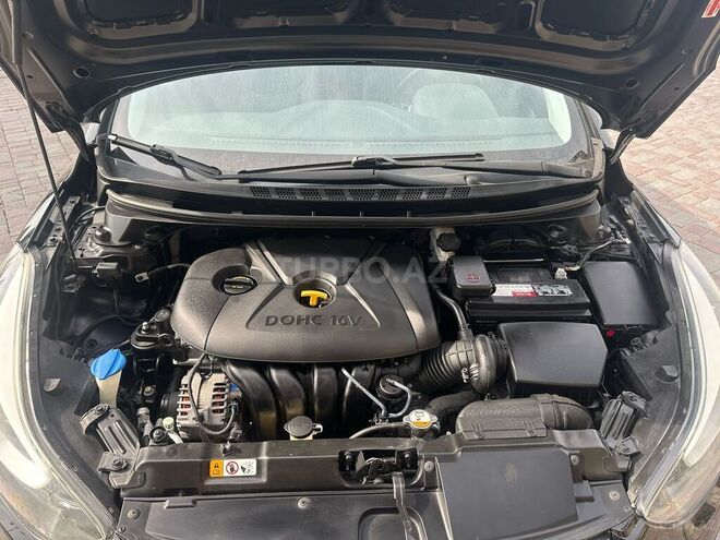 Hyundai Elantra 2015, 96,000 km - 1.8 l - Bakı
