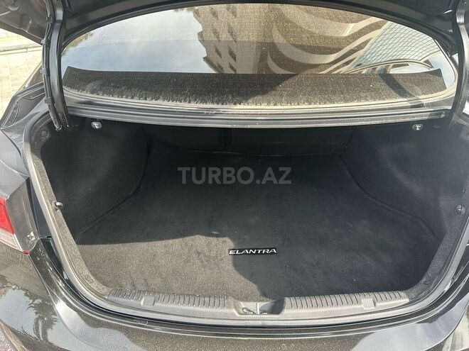 Hyundai Elantra 2015, 96,000 km - 1.8 l - Bakı