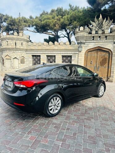 Hyundai Elantra 2015, 96,000 km - 1.8 l - Bakı