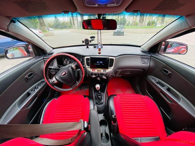 Kia Rio 2008, 325,000 km - 1.4 l - İsmayıllı