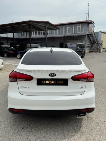 Kia Forte 2017, 168,000 km - 2.0 l - Bakı