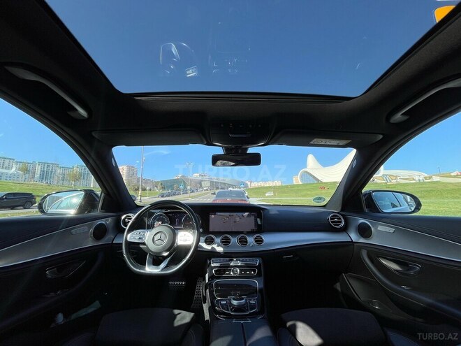 Mercedes E 220 d 2018, 115,000 km - 2.2 л - Bakı
