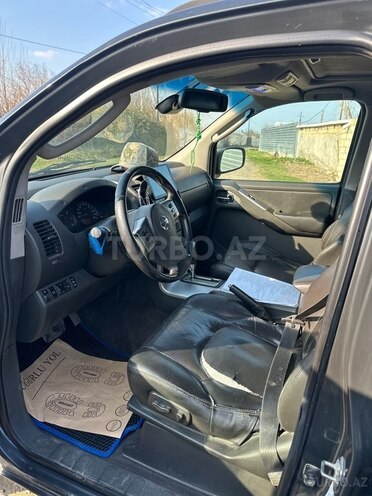 Nissan Navara 2006, 277,000 km - 2.5 l - Bakı