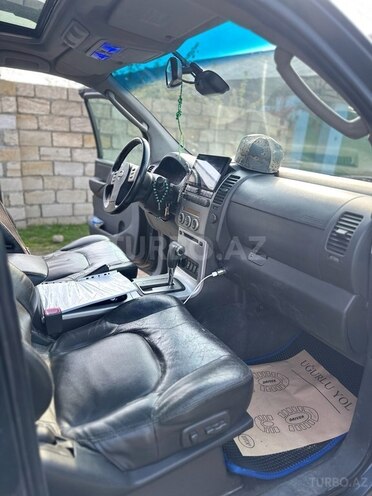 Nissan Navara 2006, 277,000 km - 2.5 l - Bakı