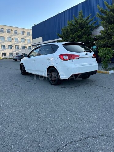 Kia Cerato 2011, 320,000 km - 1.6 l - Bakı