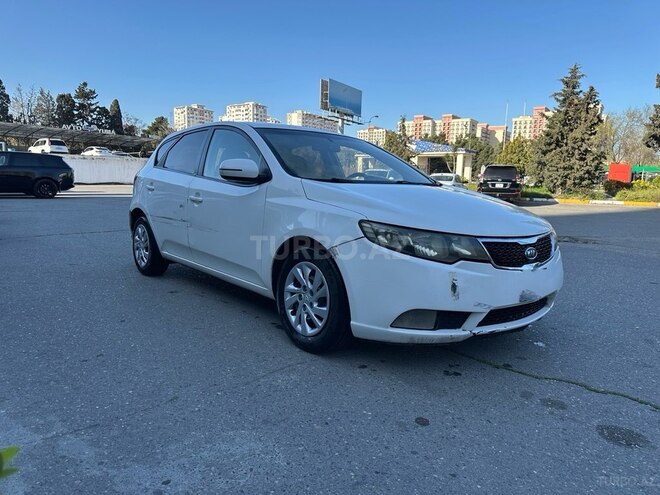 Kia Cerato 2011, 320,000 km - 1.6 l - Bakı