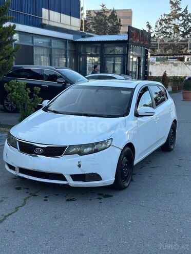 Kia Cerato 2011, 320,000 km - 1.6 l - Bakı