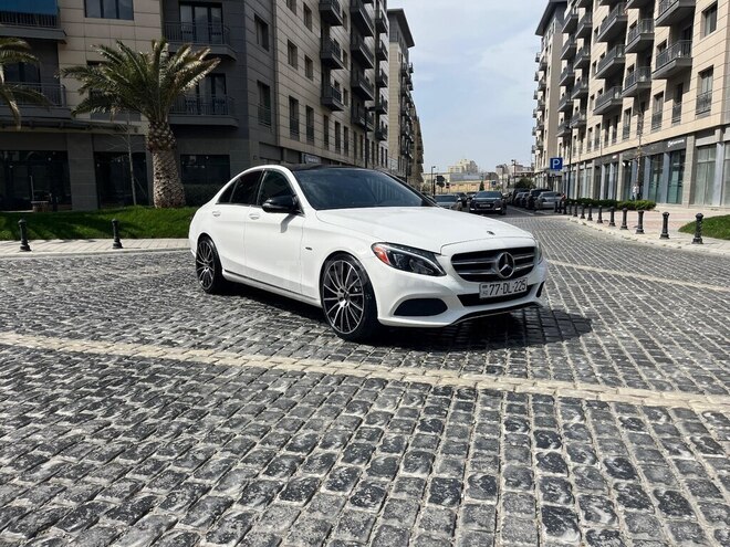 Mercedes C 300 2016, 83,000 km - 2.0 l - Bakı
