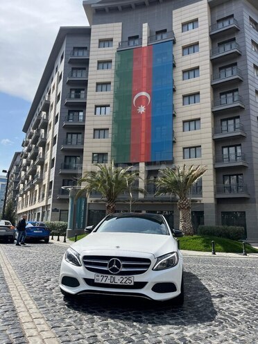 Mercedes C 300 2016, 83,000 km - 2.0 l - Bakı