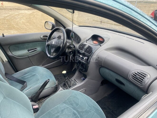 Peugeot 206 2004, 398,000 km - 1.6 l - Bakı
