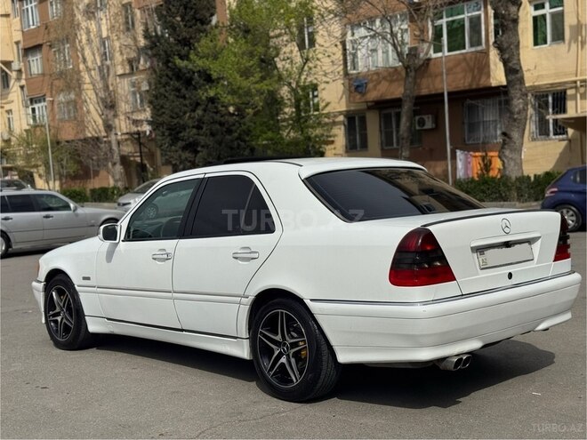 Mercedes C 230 1999, 285,000 km - 2.3 l - Bakı